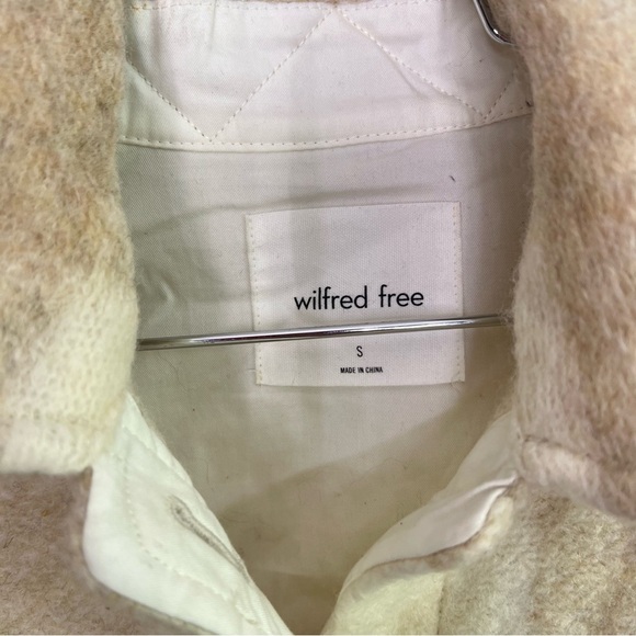 Aritzia Wilfred Free Shirt Jacket Wool Blend Tan Cream Plaid Shacket Size small - Picture 5 of 7